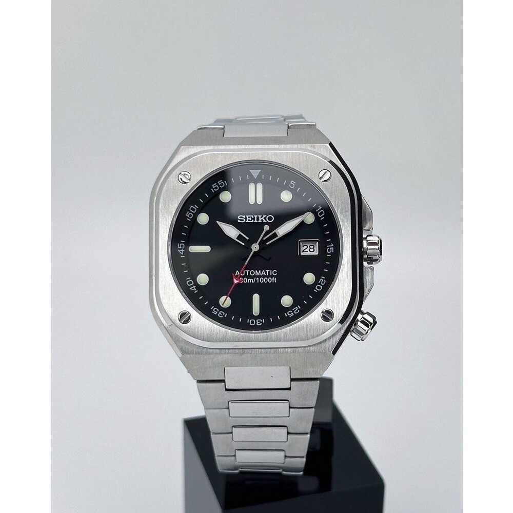 Custom Seiko Mod • Black BR05 V2 • 42mm